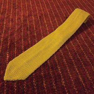 Peter Ellliot Yellow Silk Knit Tie Pointed Italy Made